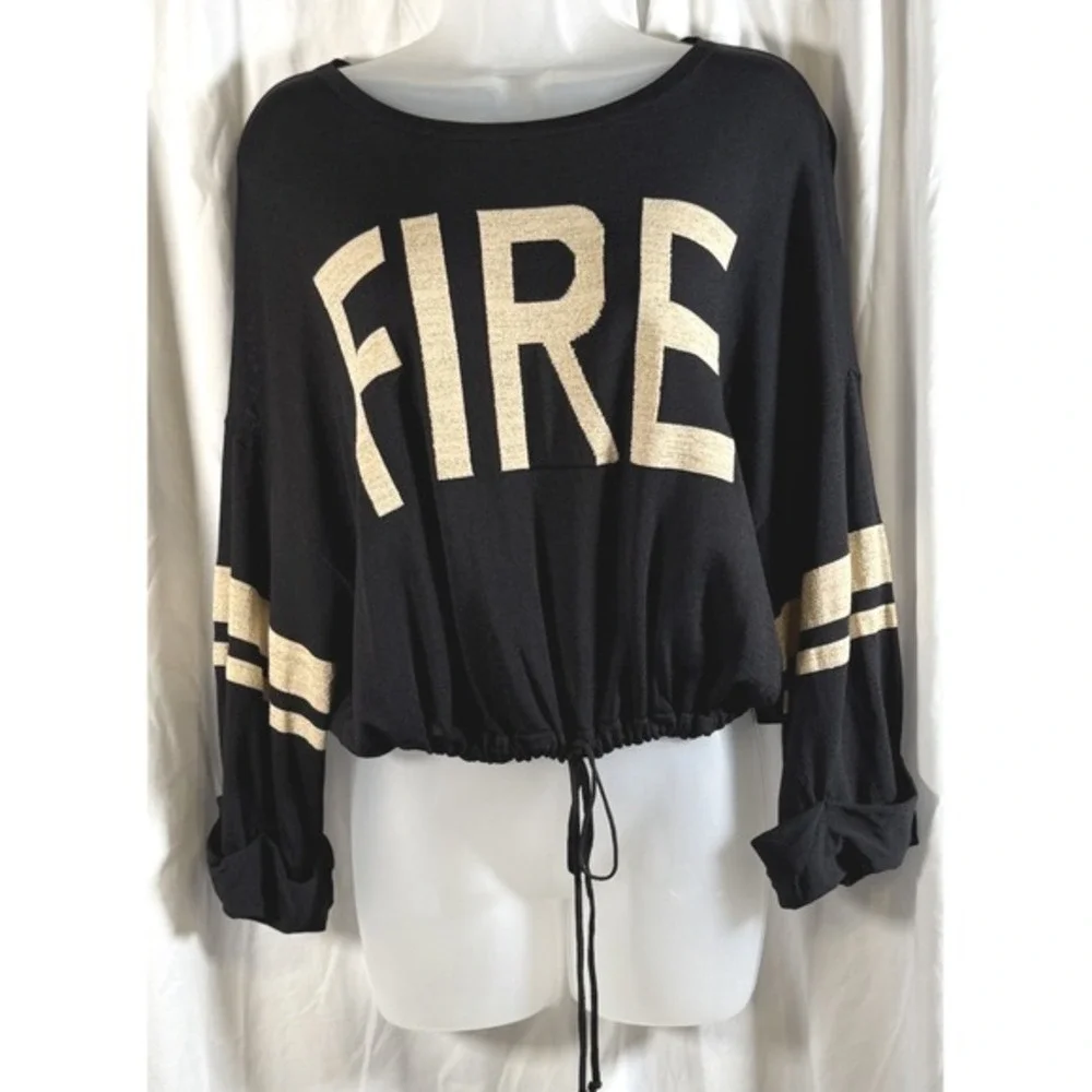 Gabrielle Union New York Co Black‎ FIRE Graphic Crop Top Sweater M Chic 84-39